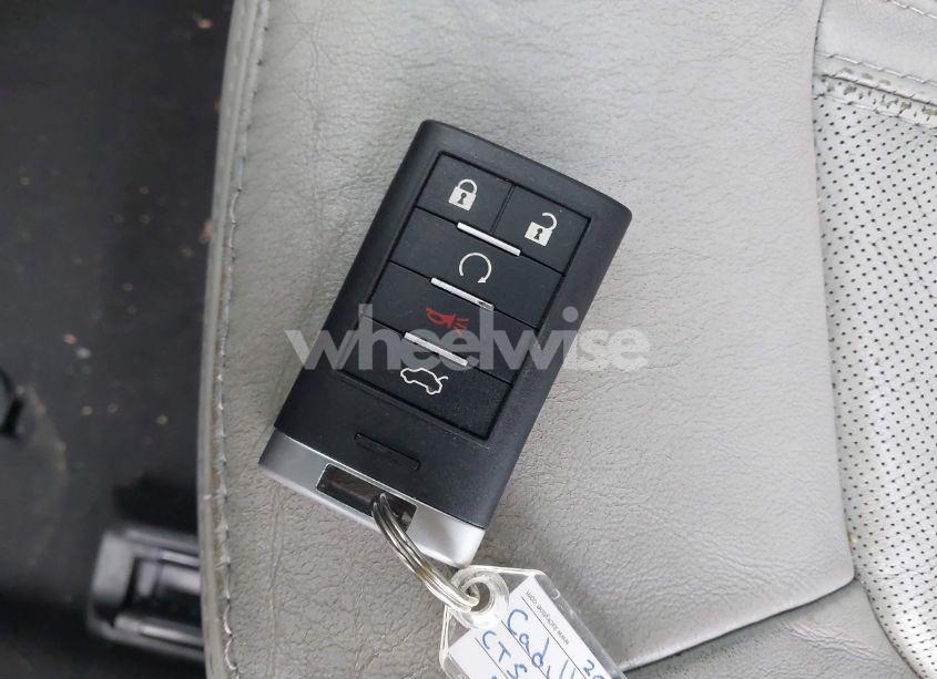 Photo 11 of 2013 Cadillac Cts PREMIUM (VIN 1G6DP1E36D0130749)