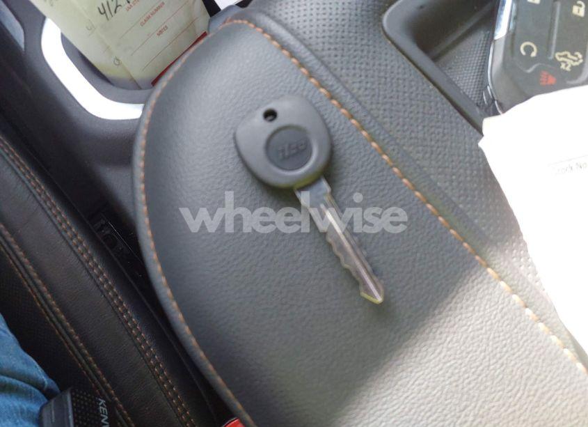 Photo 11 of 2005 Cadillac Cts STANDARD (VIN 1G6DP567150228128)