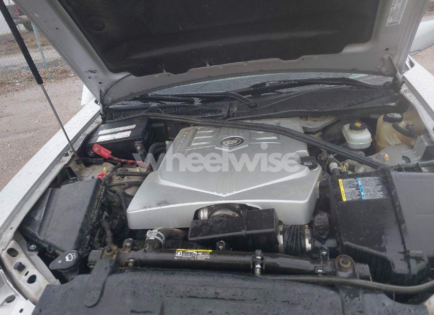 Photo 10 of 2005 Cadillac Cts STANDARD (VIN 1G6DP567250120620)