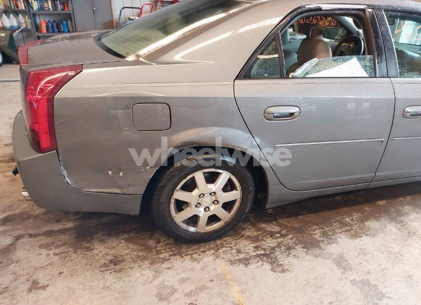 Photo 13 of 2005 Cadillac Cts STANDARD (VIN 1G6DP567750131547)