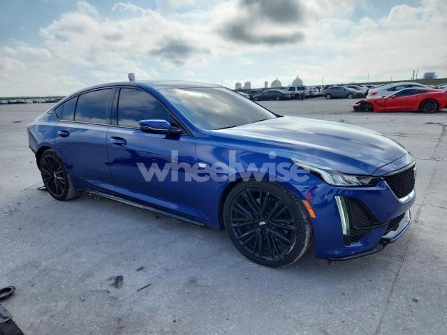 Photo 2 of 2020 CADILLAC CT5 SPORT (VIN 1G6DP5RK8L0138472)
