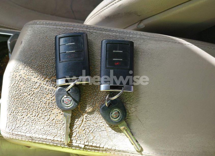 Photo 11 of 2008 Cadillac Cts STANDARD (VIN 1G6DR57V980186691)