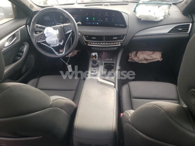 Photo 3 of 2025 CADILLAC CT5 PREMIUM LUXURY (VIN 1G6DS5RW8S0102006)