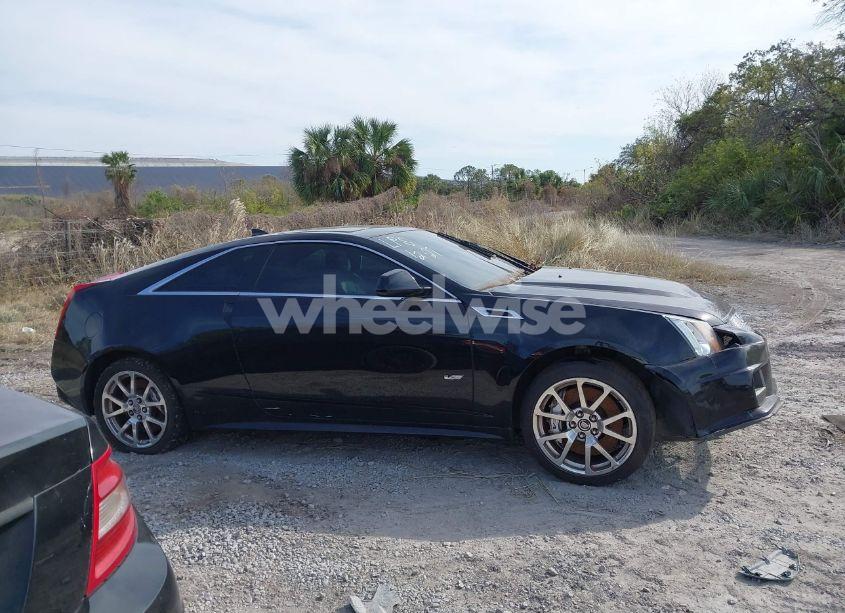 Photo 13 of 2013 Cadillac Cts-v N/A (VIN 1G6DV1EP2D0167743)
