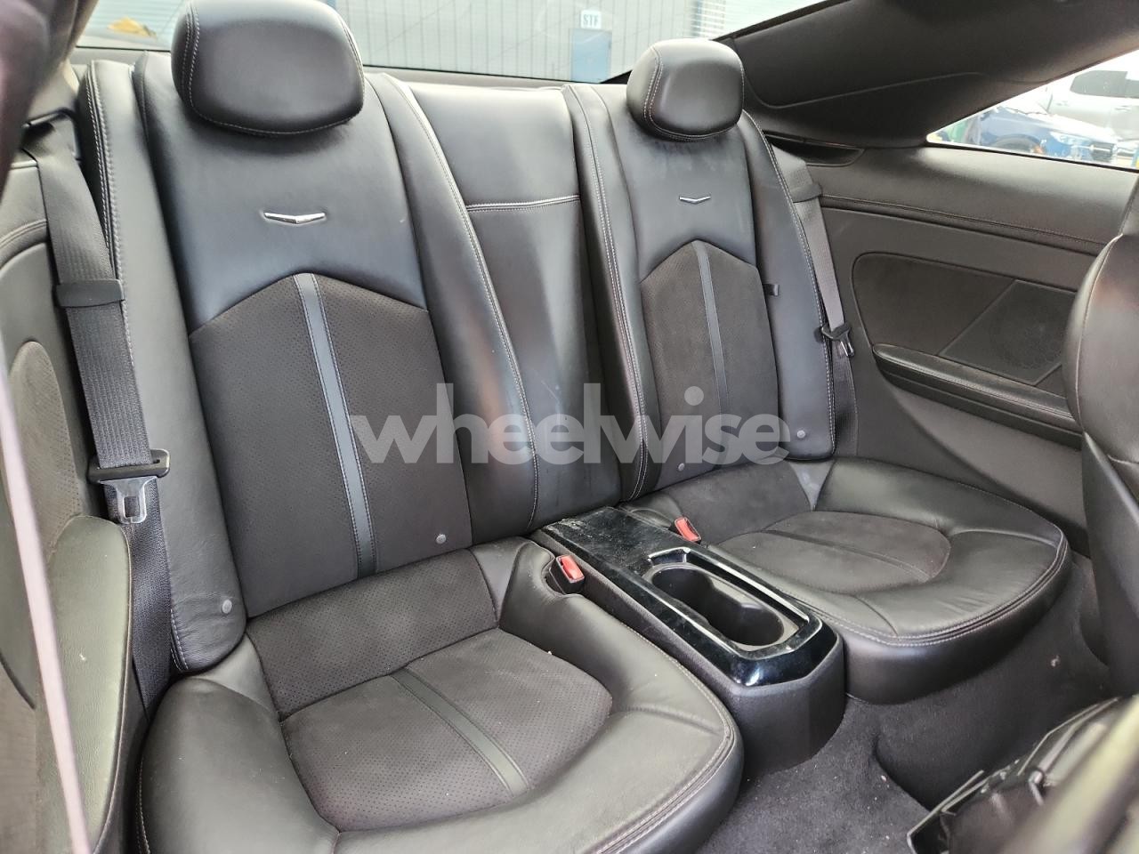 Photo 10 of 2012 CADILLAC CTS-V (VIN 1G6DV1EP3C0137987)