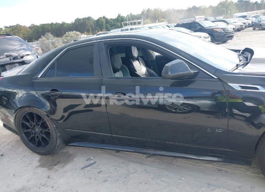 Photo 13 of 2011 Cadillac Cts-v N/A (VIN 1G6DV5EP3B0144539)