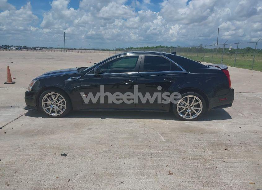 Photo 14 of 2011 Cadillac Cts-v N/A (VIN 1G6DV5EP5B0164047)