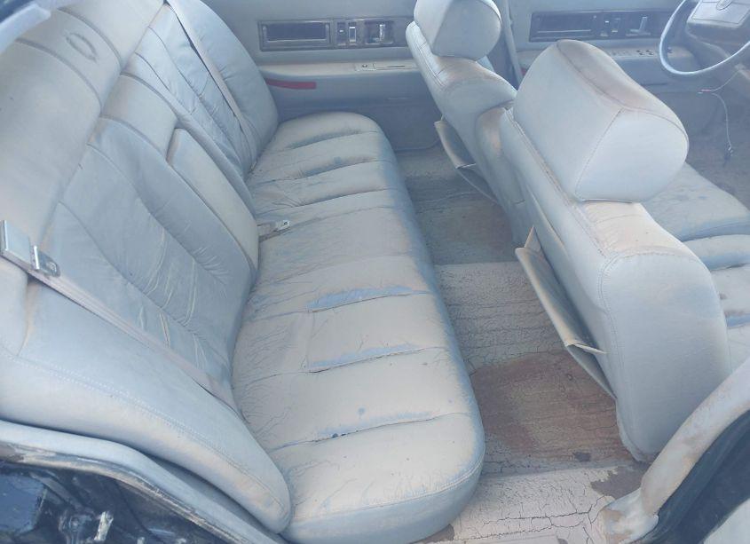 Photo 8 of 1993 Cadillac Fleetwood CHASSIS (VIN 1G6DW5270PR709673)