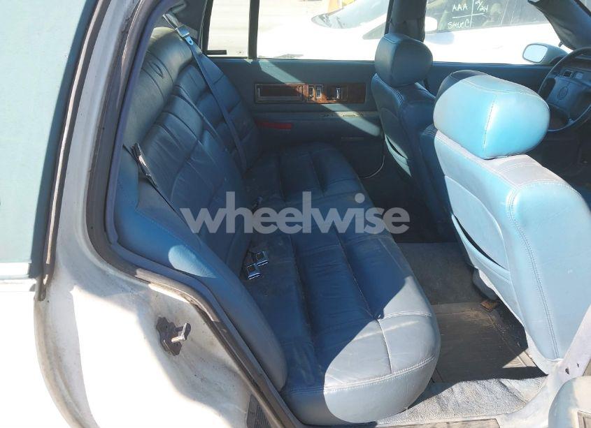 Photo 8 of 1994 Cadillac Fleetwood BROUGHAM (VIN 1G6DW52P8RR718253)