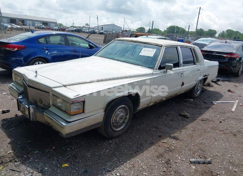 Photo 2 of 1991 Cadillac Brougham N/A (VIN 1G6DW54E5MR723477)