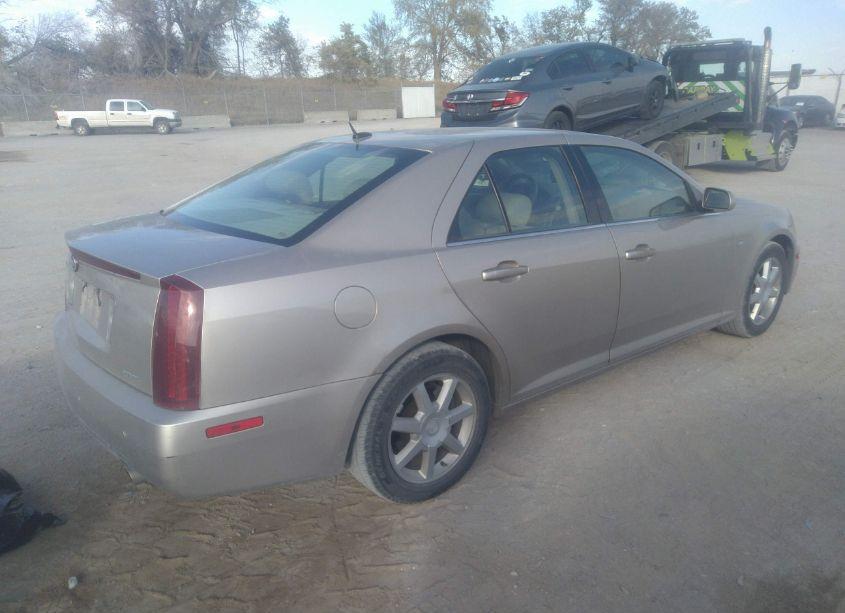 Photo 4 of 2005 Cadillac Sts V6 (VIN 1G6DW677450161175)