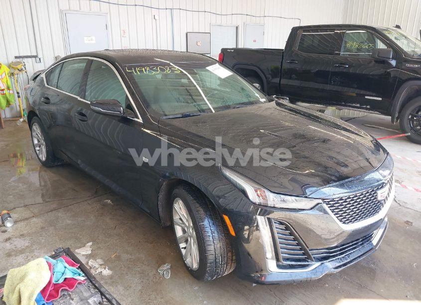 2022 Cadillac Ct5 LUXURY (VIN 1G6DX5RK0N0135813) main photo