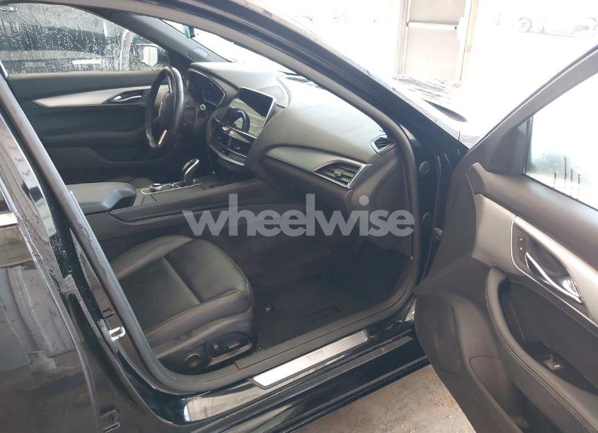 Photo 5 of 2022 Cadillac Ct5 LUXURY (VIN 1G6DX5RK0N0135813)