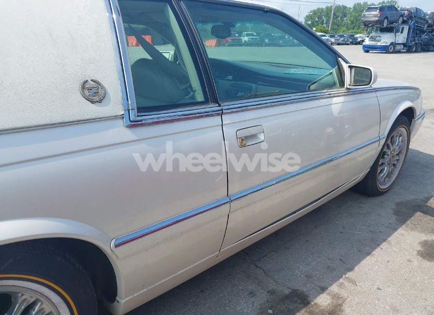 Photo 6 of 2001 Cadillac Eldorado ESC (VIN 1G6EL12Y01B104230)