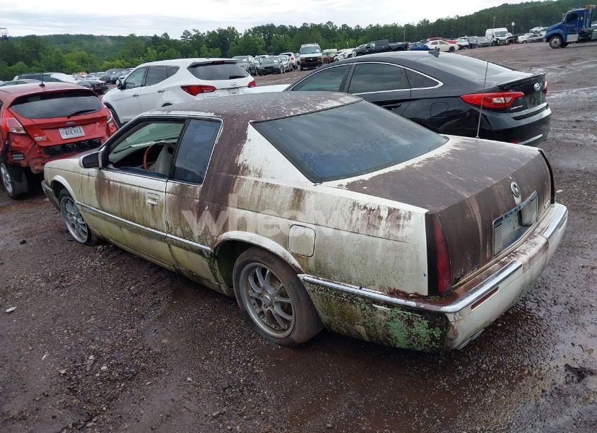 Photo 3 of 2001 Cadillac Eldorado ESC (VIN 1G6EL12Y41B108796)
