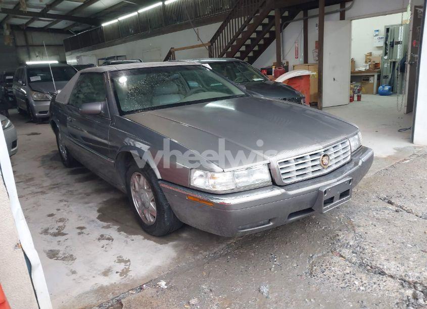 1999 Cadillac Eldorado STANDARD (VIN 1G6EL12Y8XU612393) main photo