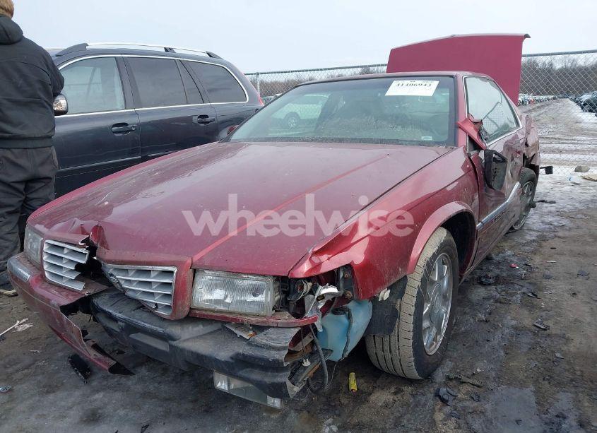 Photo 2 of 1998 Cadillac Eldorado STANDARD (VIN 1G6EL12Y9WU603149)