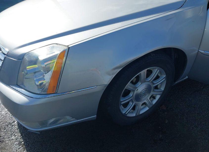 Photo 6 of 2011 Cadillac Dts STANDARD (VIN 1G6KA5E65BU116521)