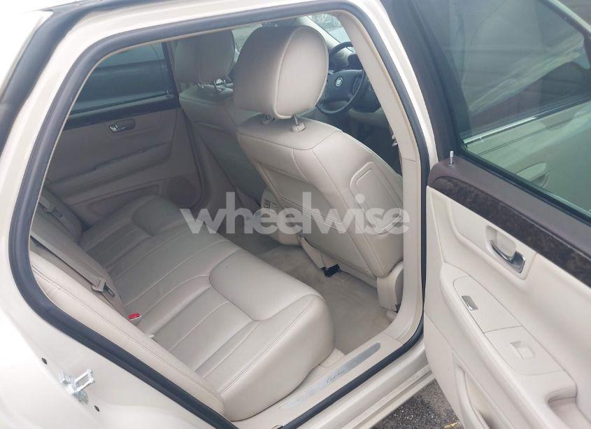 Photo 8 of 2011 Cadillac Dts STANDARD (VIN 1G6KA5E65BU139507)