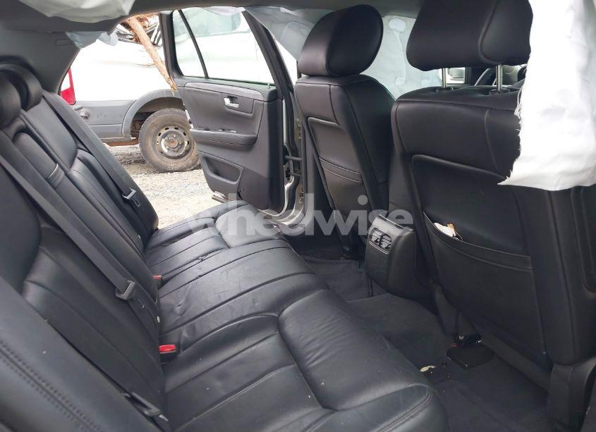 Photo 8 of 2011 Cadillac Dts STANDARD (VIN 1G6KA5E67BU109456)