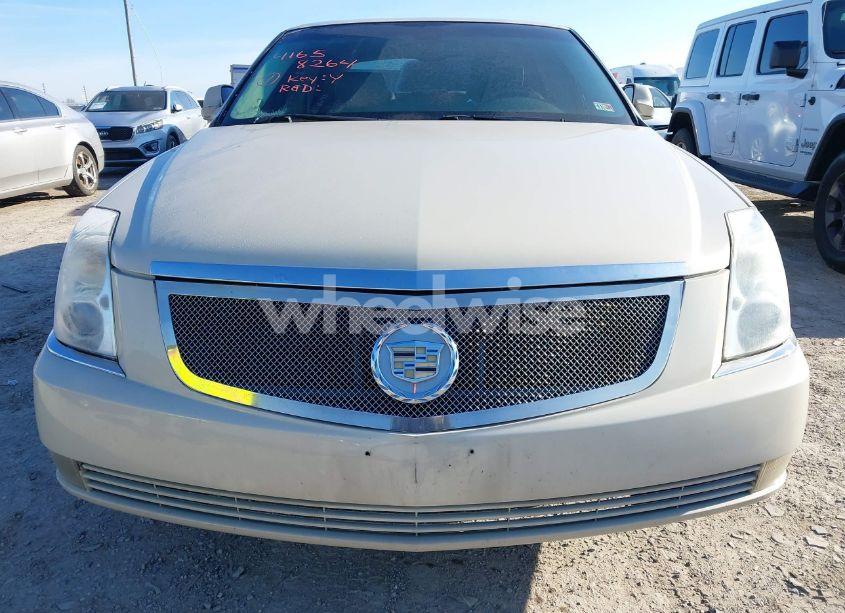 Photo 6 of 2011 Cadillac Dts STANDARD (VIN 1G6KA5E68BU100040)