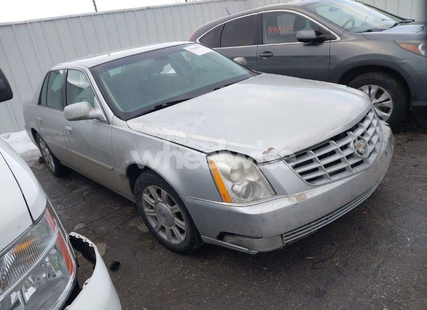 2010 Cadillac Dts STANDARD (VIN 1G6KA5EY2AU122146) main photo