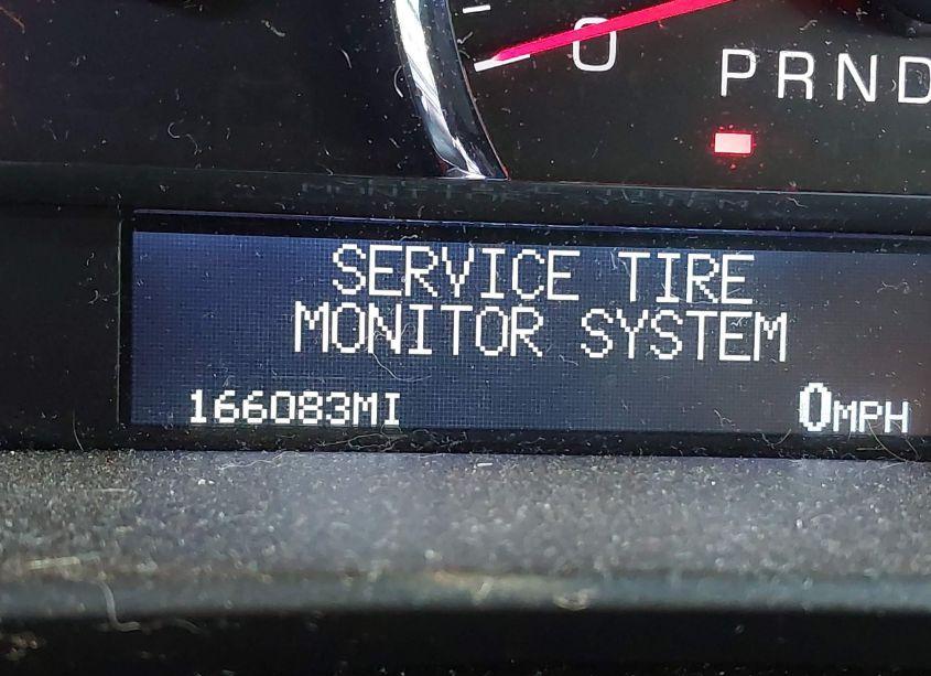 Photo 15 of 2010 Cadillac Dts STANDARD (VIN 1G6KA5EY3AU129820)