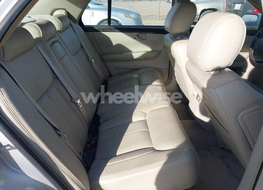 Photo 8 of 2010 Cadillac Dts STANDARD (VIN 1G6KA5EY5AU120245)