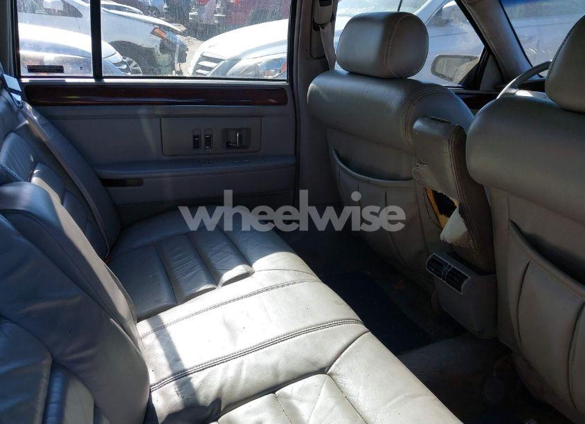 Photo 8 of 1994 Cadillac Deville N/A (VIN 1G6KD52B6RU286728)