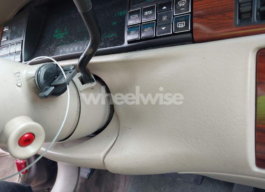 Photo 11 of 1994 Cadillac Deville N/A (VIN 1G6KD52B8RU229303)