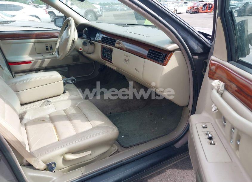 Photo 5 of 1994 Cadillac Deville N/A (VIN 1G6KD52B8RU229303)