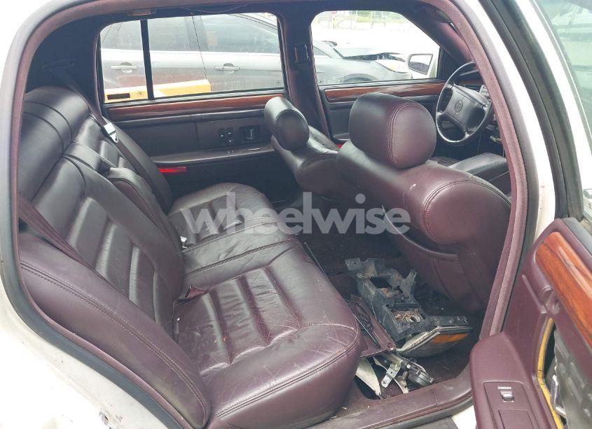 Photo 8 of 1994 Cadillac Deville N/A (VIN 1G6KD52BXRU244174)