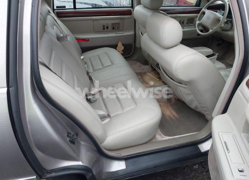 Photo 8 of 1996 Cadillac Deville N/A (VIN 1G6KD52Y0TU307066)