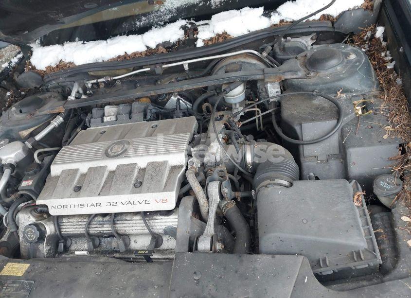 Photo 10 of 1996 Cadillac Deville N/A (VIN 1G6KD52Y1TU305701)