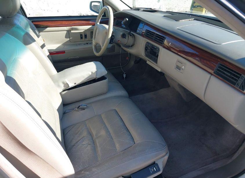 Photo 5 of 1996 Cadillac Deville N/A (VIN 1G6KD52Y7TU303824)