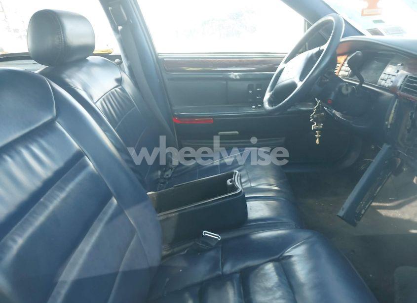 Photo 5 of 1996 Cadillac Deville N/A (VIN 1G6KD52Y9TU267523)