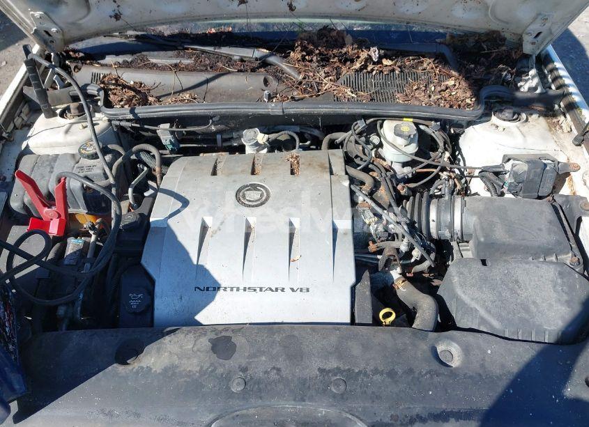 Photo 10 of 2004 Cadillac Deville STANDARD (VIN 1G6KD54Y04U153442)