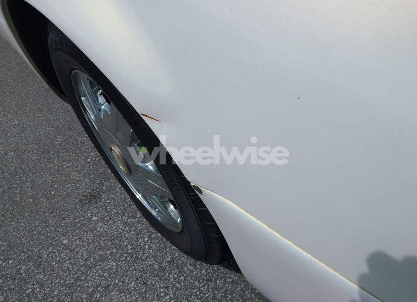 Photo 6 of 2004 Cadillac Deville STANDARD (VIN 1G6KD54Y04U215146)