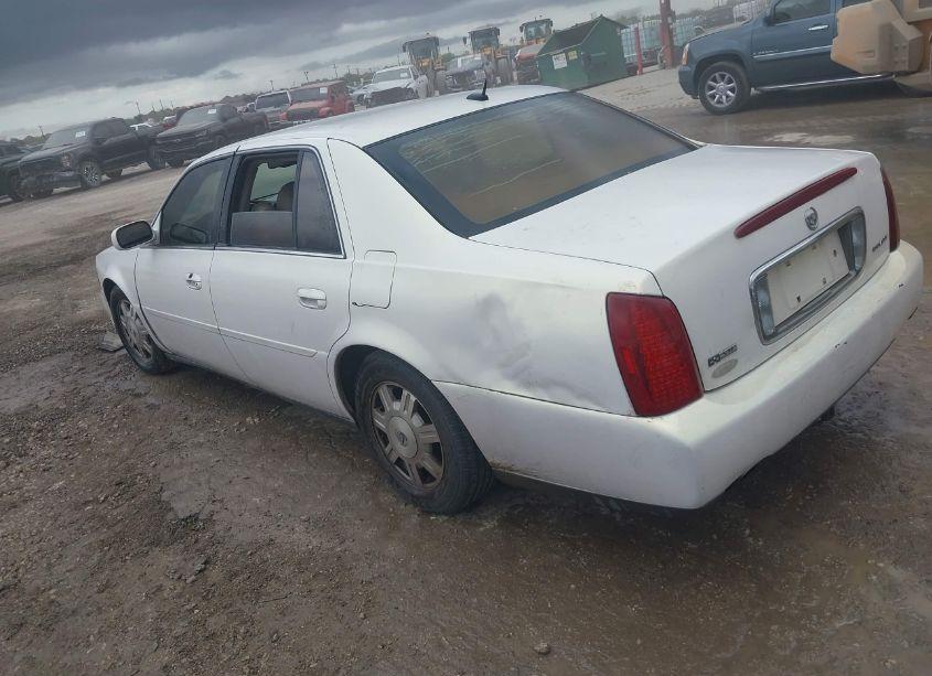 Photo 3 of 2005 Cadillac Deville LIVERY (VIN 1G6KD54Y15U219773)