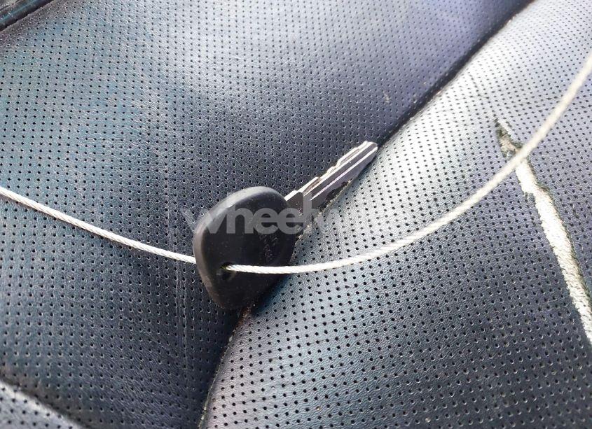 Photo 11 of 2005 Cadillac Deville LIVERY (VIN 1G6KD54Y15U225816)