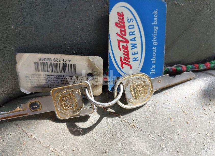 Photo 11 of 1997 Cadillac Deville STANDARD (VIN 1G6KD54Y2VU274717)