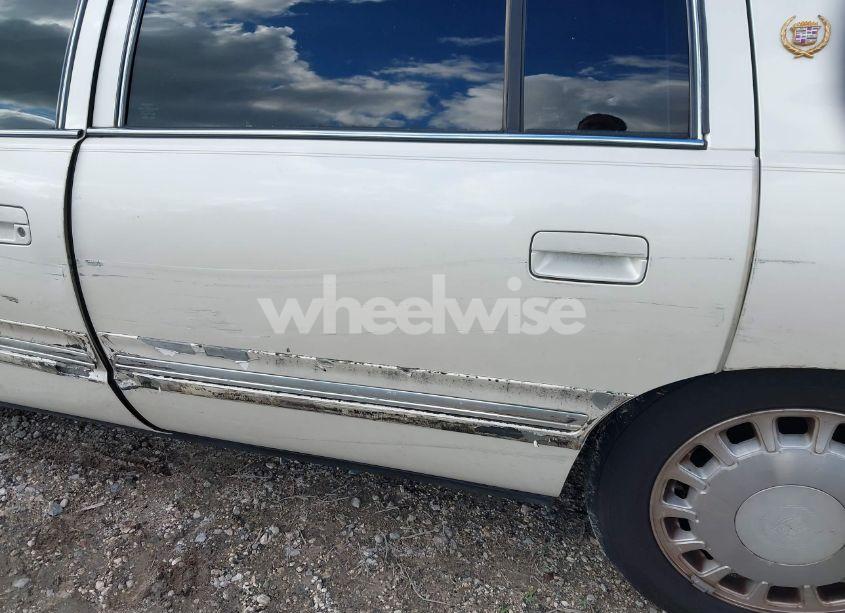 Photo 12 of 1999 Cadillac Deville STANDARD (VIN 1G6KD54Y2XU785069)