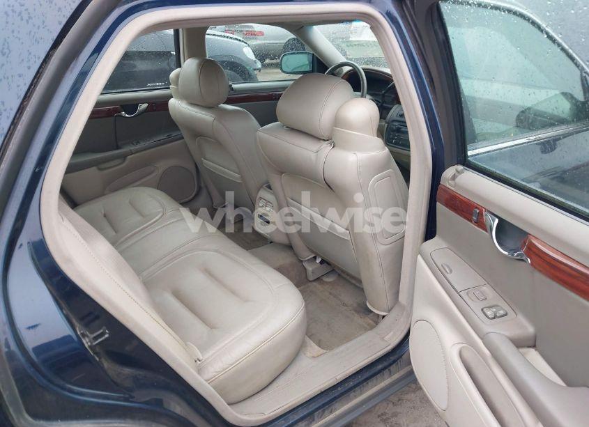 Photo 8 of 2003 Cadillac Deville STANDARD (VIN 1G6KD54Y33U246616)