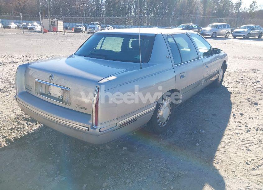 Photo 4 of 1998 Cadillac Deville STANDARD (VIN 1G6KD54Y3WU747543)