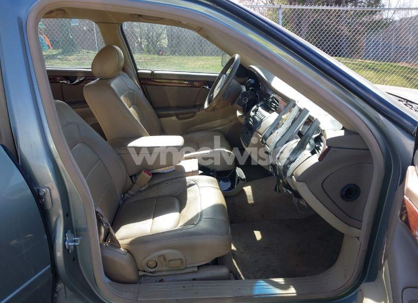 Photo 5 of 2005 Cadillac Deville LIVERY (VIN 1G6KD54Y45U255196)