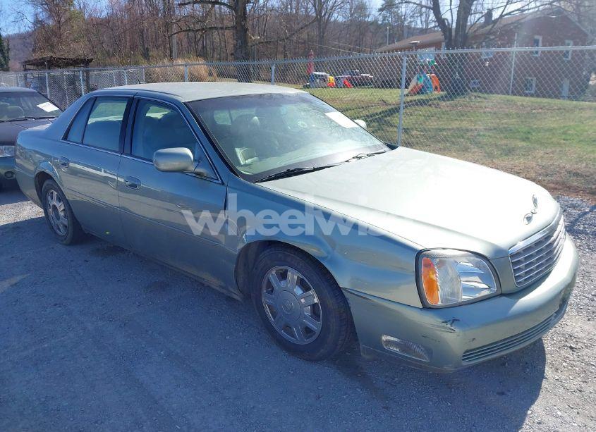 Photo 6 of 2005 Cadillac Deville LIVERY (VIN 1G6KD54Y45U255196)