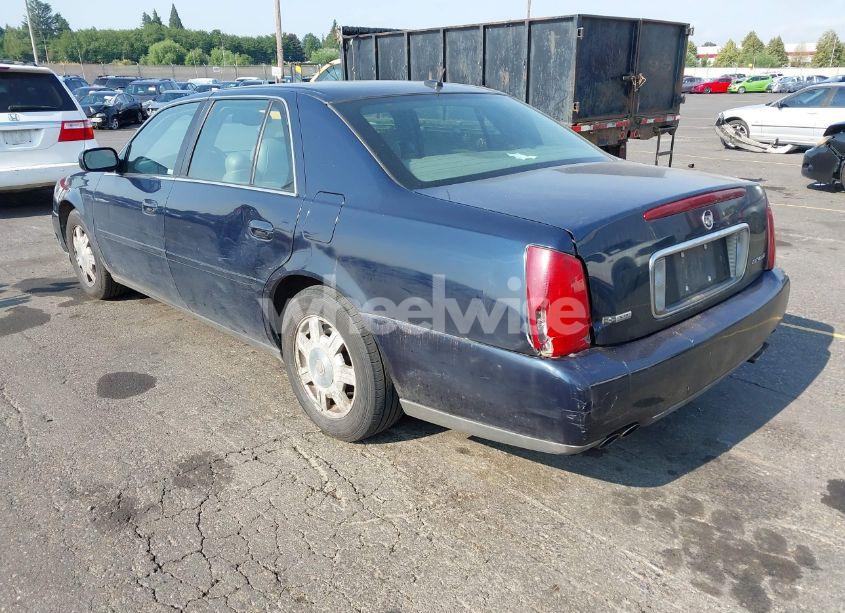 Photo 3 of 2005 Cadillac Deville LIVERY (VIN 1G6KD54Y45U266103)