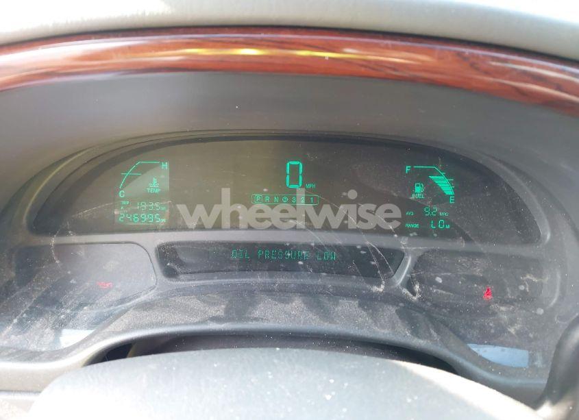 Photo 7 of 2005 Cadillac Deville LIVERY (VIN 1G6KD54Y45U266103)