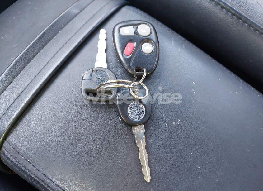 Photo 11 of 2005 Cadillac Deville STANDARD (VIN 1G6KD54Y55U196790)