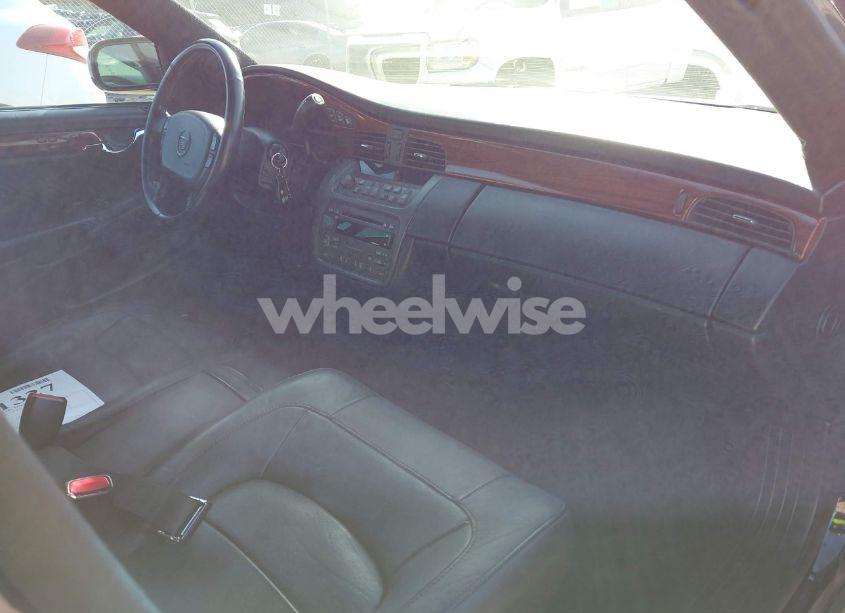 Photo 5 of 2005 Cadillac Deville STANDARD (VIN 1G6KD54Y55U196790)